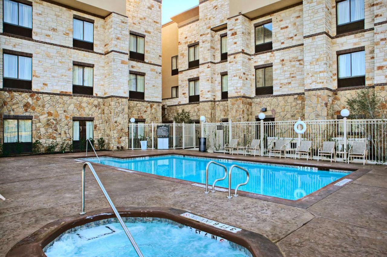Hampton Inn & Suites - Mansfield Ngoại thất bức ảnh